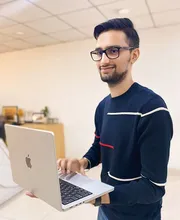 Responsive Web Design Trainer Teaching at Webcooks Institute Amritsar