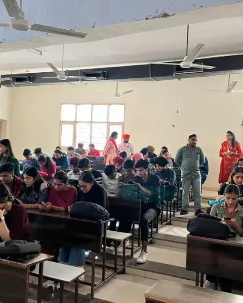 Presenting an educational event at ACET College, organized by Webcooks